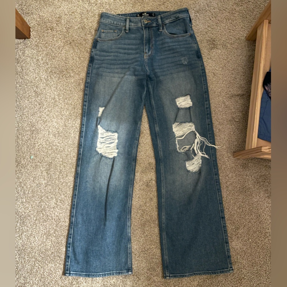 Hollister high rise vintage baggy denim blue distressed  Jeans